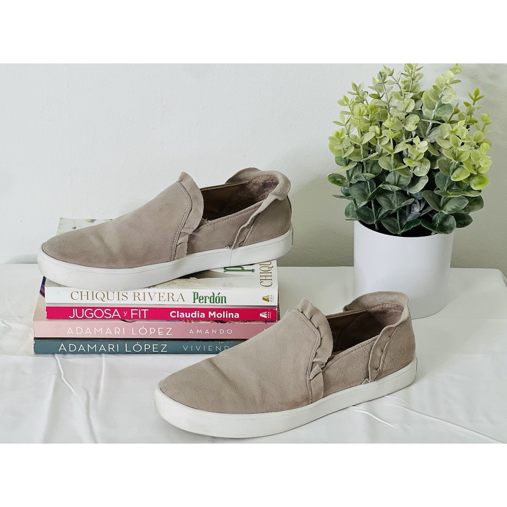 Kate Spade New York Women's Lilly Ruffle Suede Gray Slip-On Sneakers Shoes Sz 6M